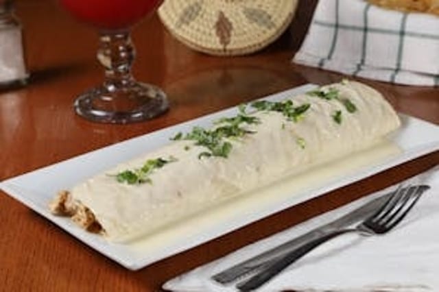Burrito El Sazón.