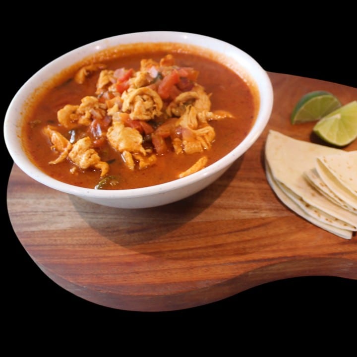 Caldo de Pollo.